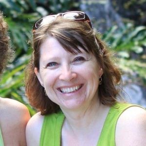 Meet your Posher, Della